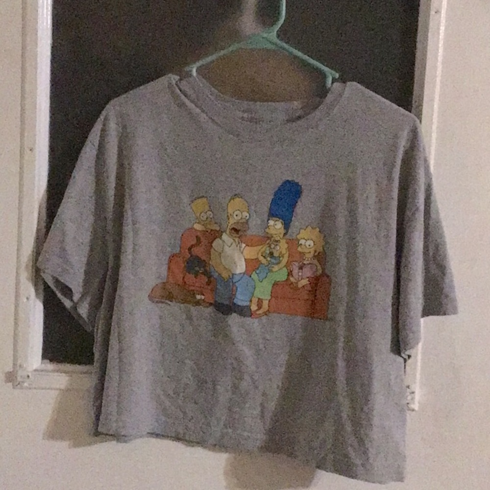 3/$10 Graphic crop top tee